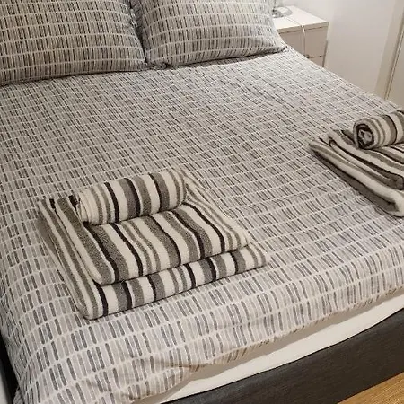 Ocean Plaza Apartment