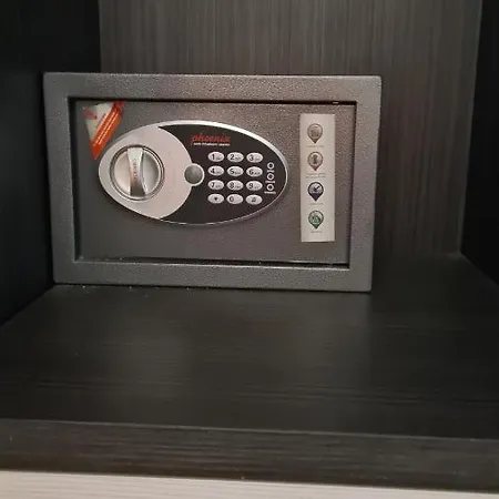 Ocean Plaza Apartment