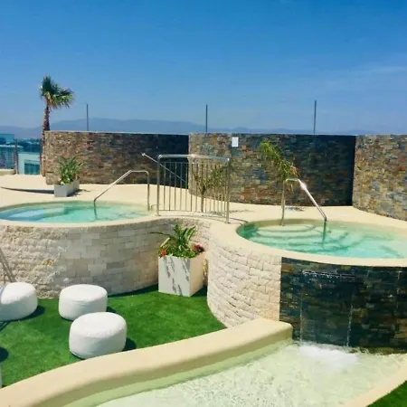 Ocean Plaza Apartment